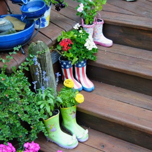 Anything's a planter. Any planter gussies up stairs.
